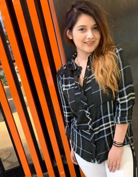 Borivali Escorts Service Offers Hot Call Girls For Night Fun 24*7