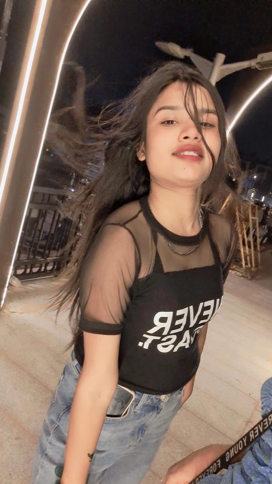 Low price CASH PAYMENT Hot Sexy Genuine College Girls escort Bandra