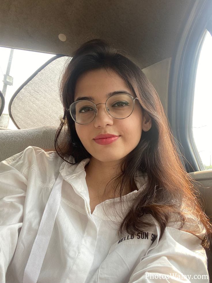 KOLKATA JYOTI SHARMA ESCORT SERVICE CASH PAYMENT HAND NO ADVANCE PAYMENT VIP SERVICE