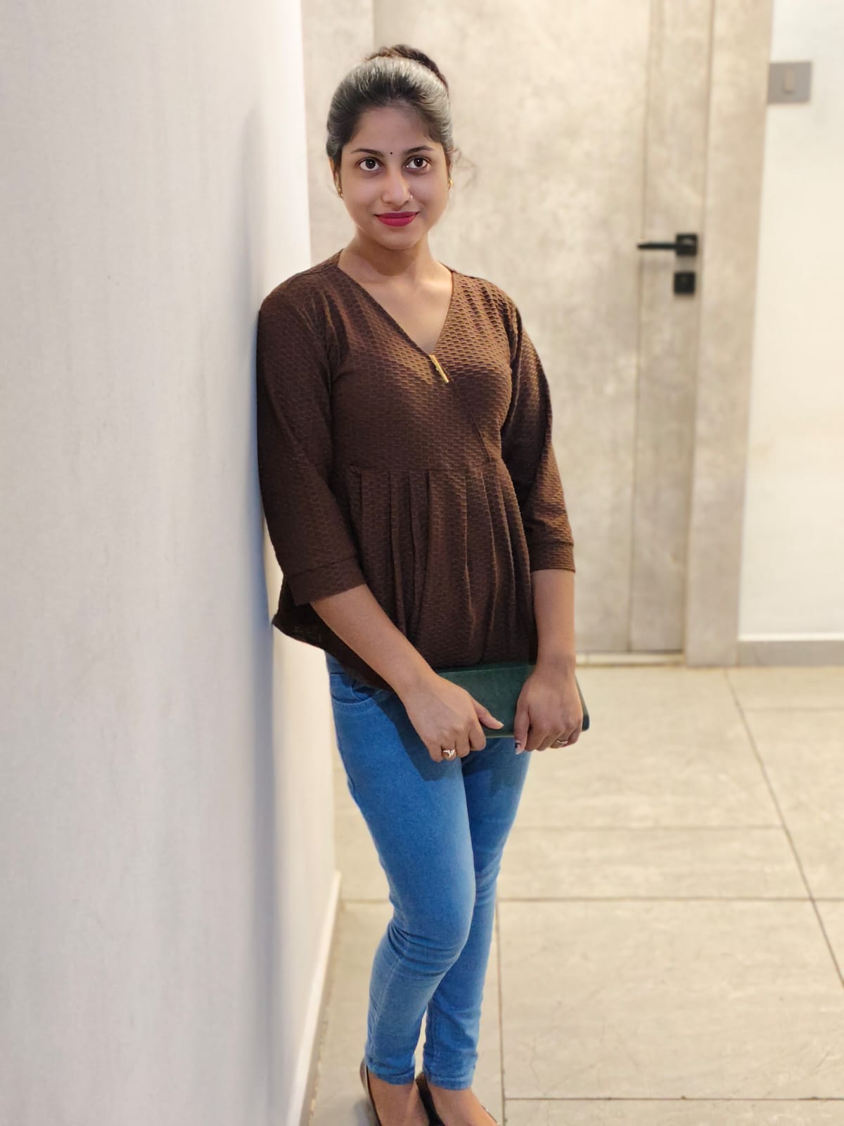 Koparkhairane Call Girl ={8369527563} Navi Mumbai Call Girls Service