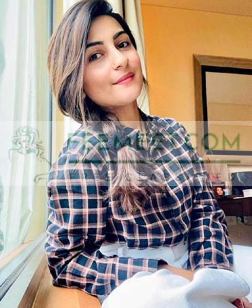 Call Girls In Niti Khand II Indirapuram √ 9667720917 @4 Star Hotels Ghaziabad Escorts 24/7 Delhi NCR